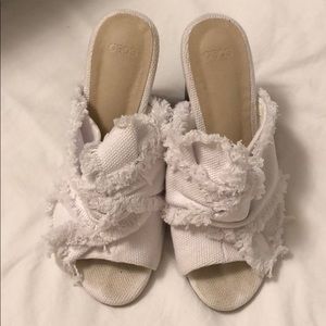 Asos white bow mule heel US 6